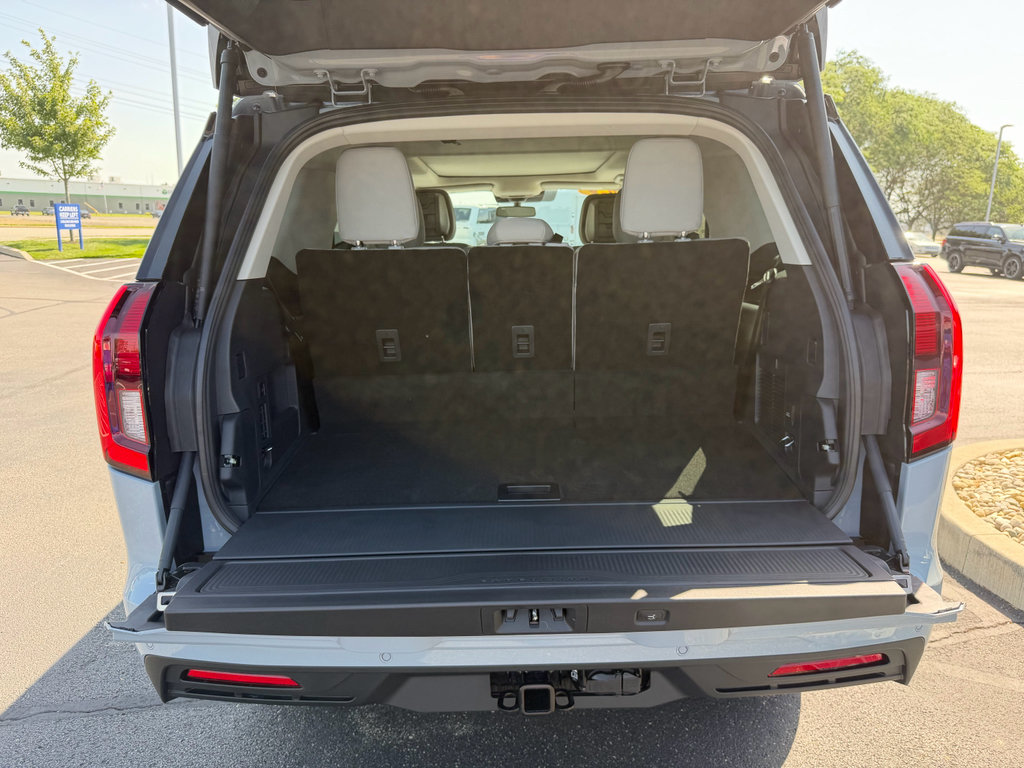 New 2027 Ford Expedition Active AWD/4WD image 22