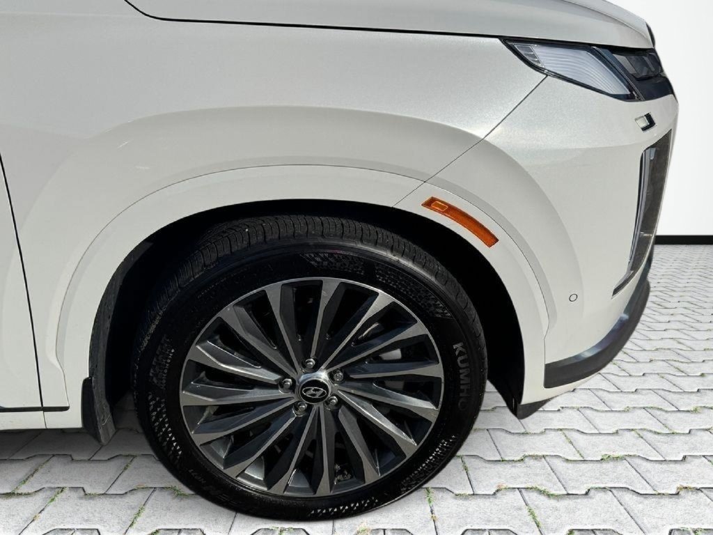 Used 2023 Hyundai Palisade Calligraphy w/ Cargo Package AWD/4WD image 8