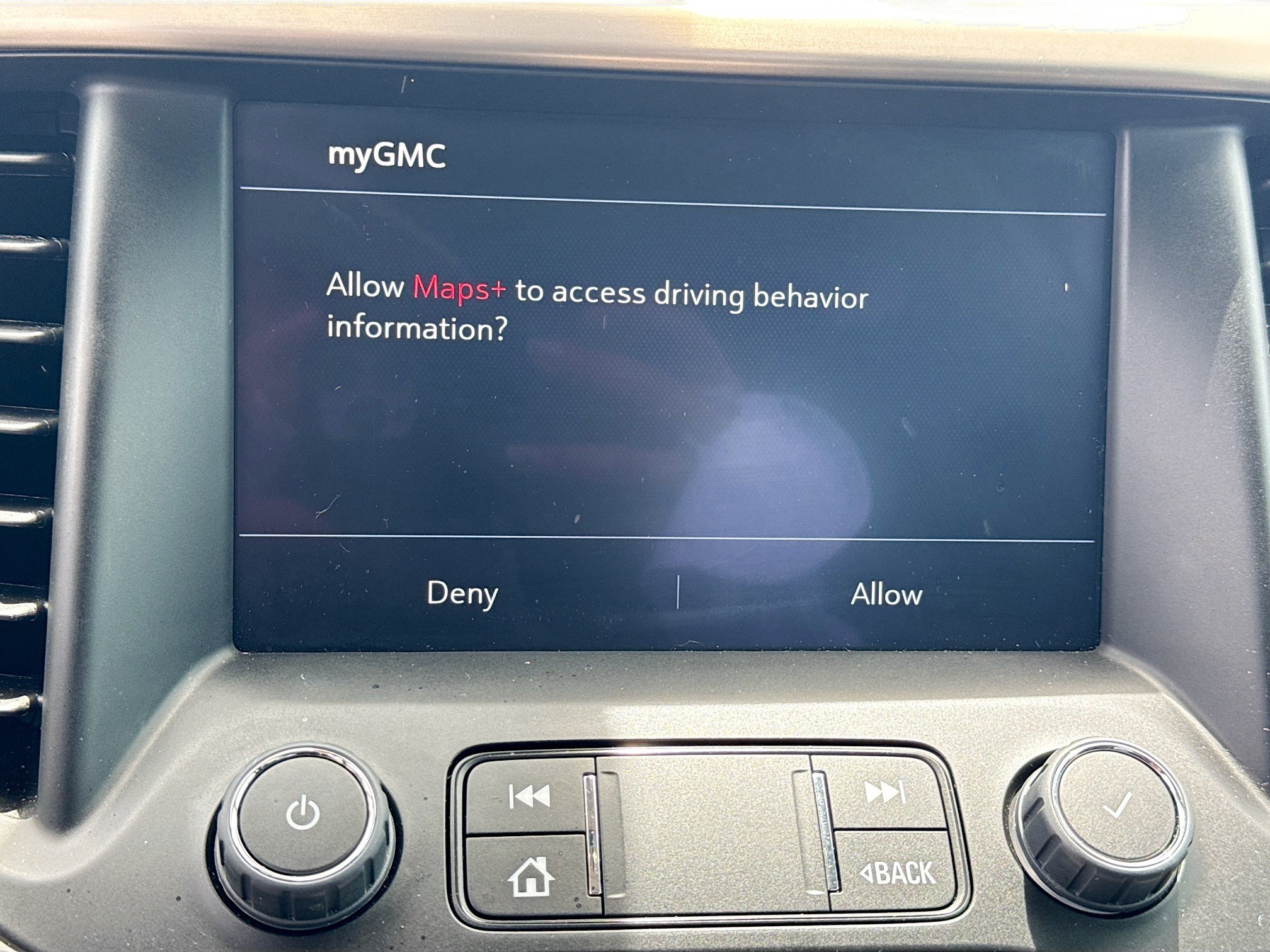 Used 2023 GMC Acadia Denali w/ Black Diamond Edition FWD image 34