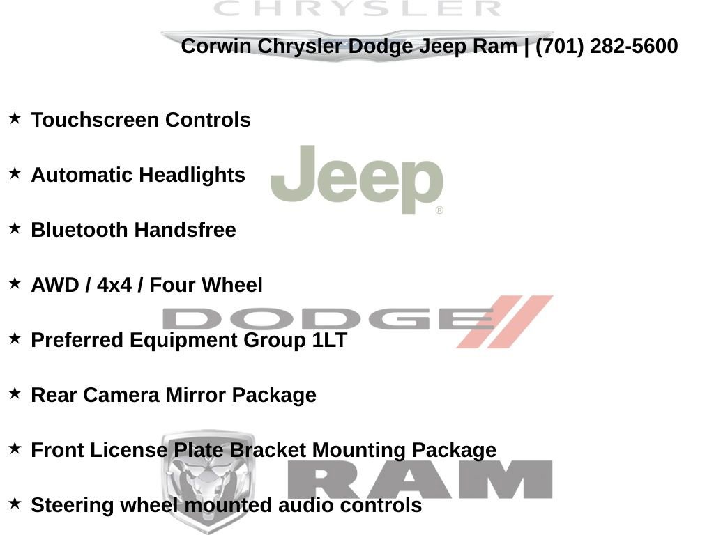 Used 2023 Chevrolet Traverse LT w/ Rear Camera Mirror Package image 8