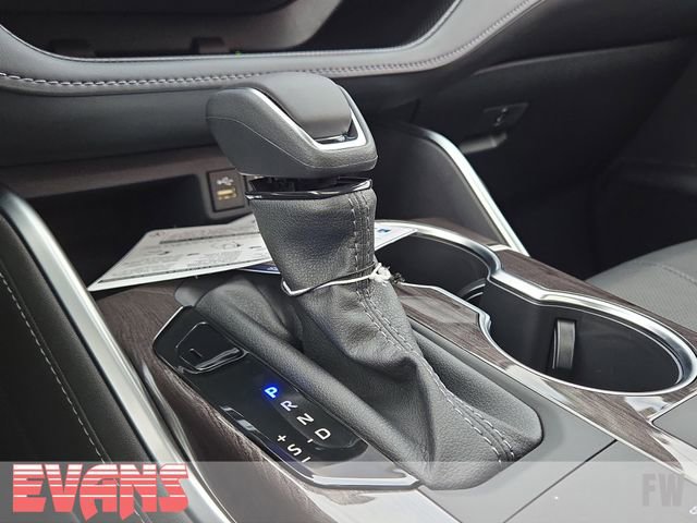 New 2026 Toyota Highlander Limited image 13