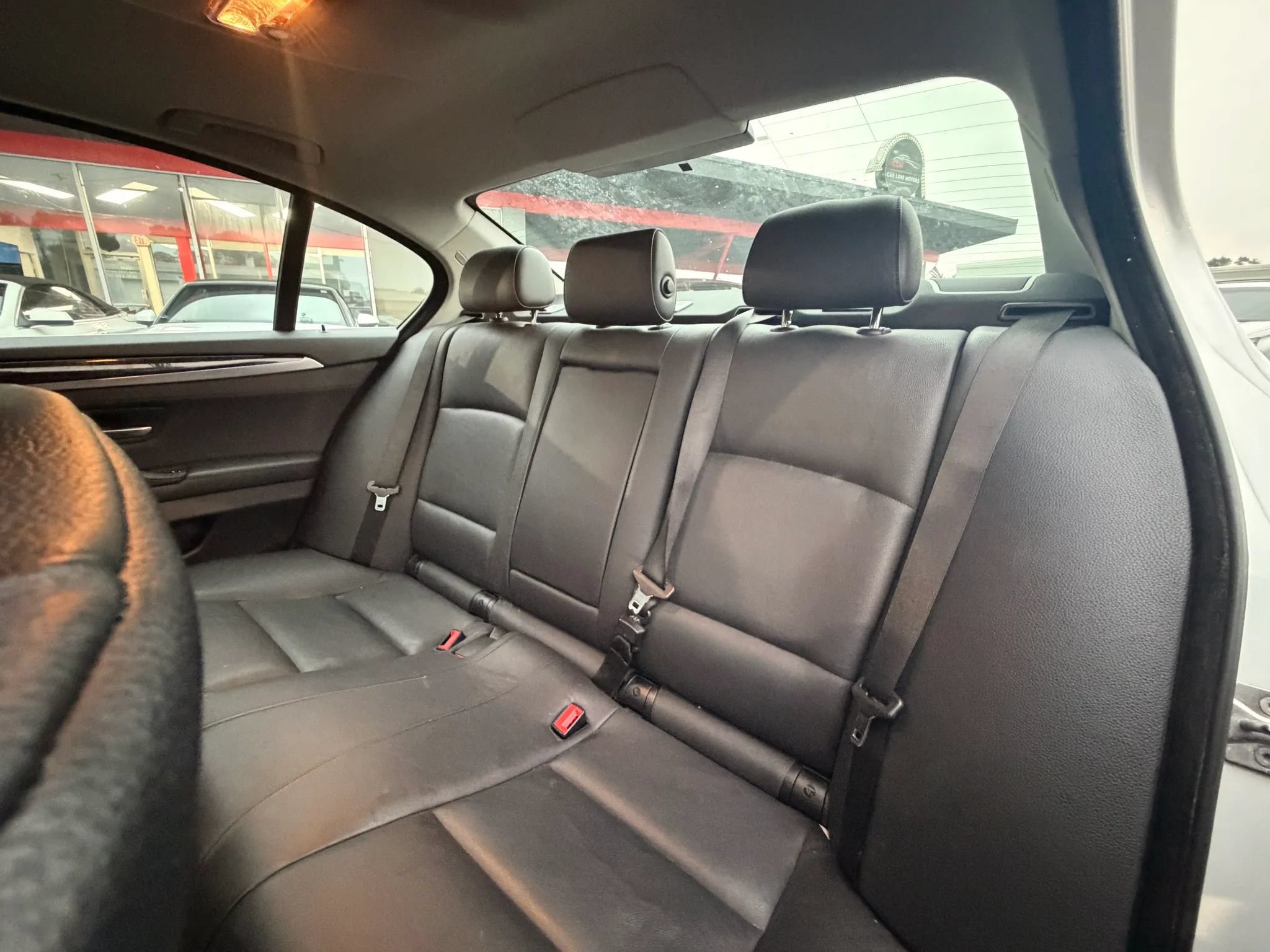 Used 2013 BMW 528i xDrive Sedan AWD/4WD image 14