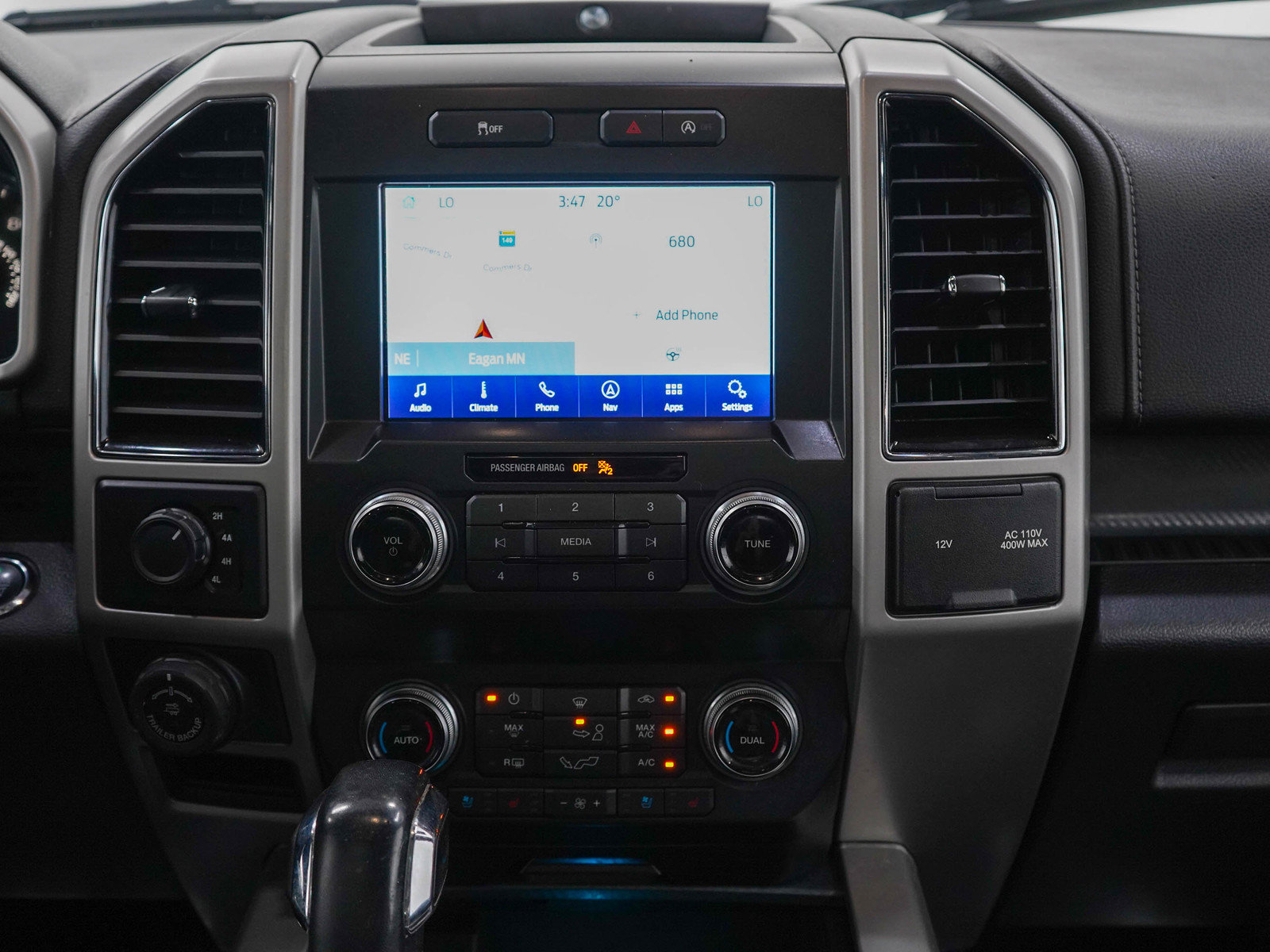 Used 2019 Ford F150 Lariat w/ Equipment Group 502A Luxury AWD/4WD image 16