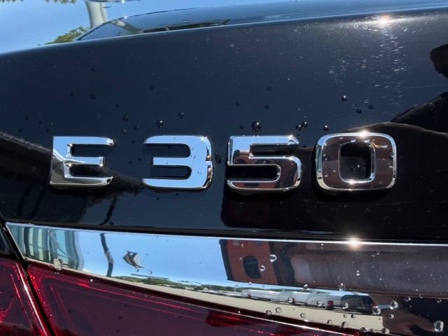 Used 2023 Mercedes-Benz E 350 4MATIC Sedan image 9