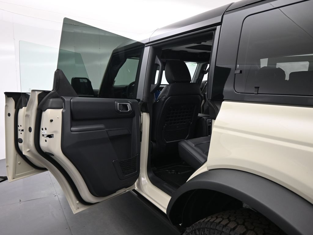 New 2026 Ford Bronco Badlands AWD/4WD image 17