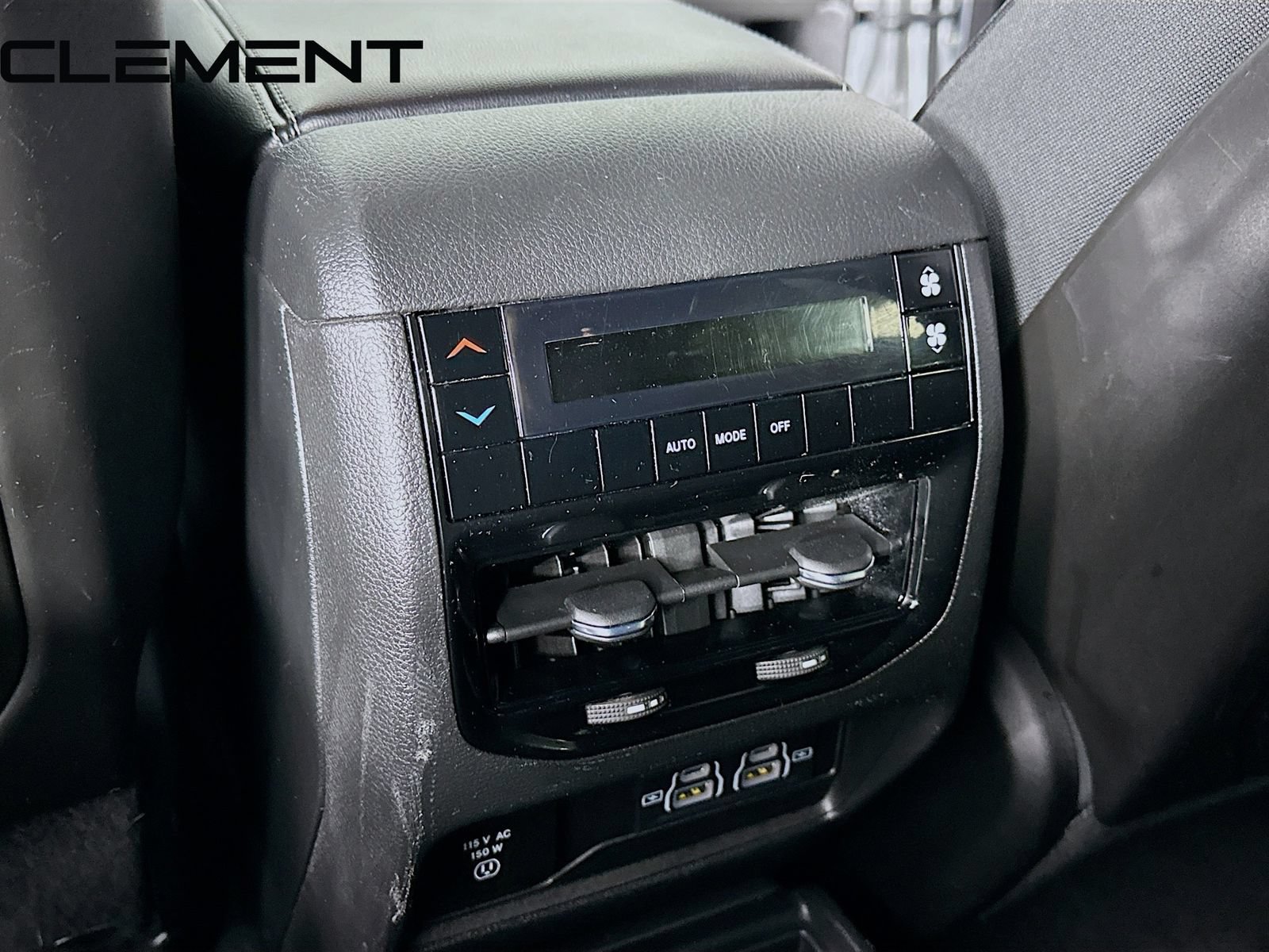 Used 2023 Jeep Grand Cherokee L Laredo AWD/4WD image 33