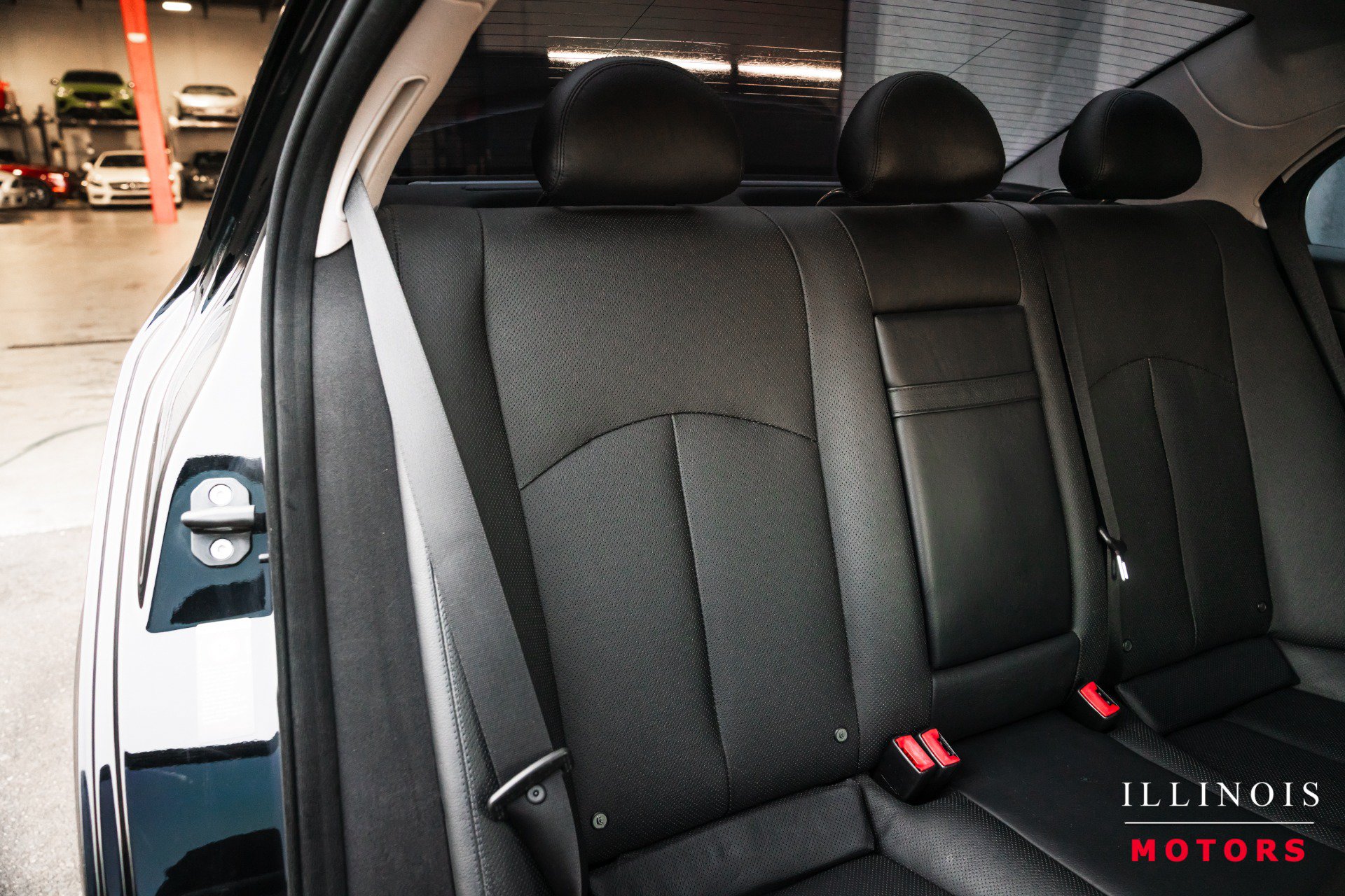 Used 2007 Mercedes-Benz E 550 Sedan image 32
