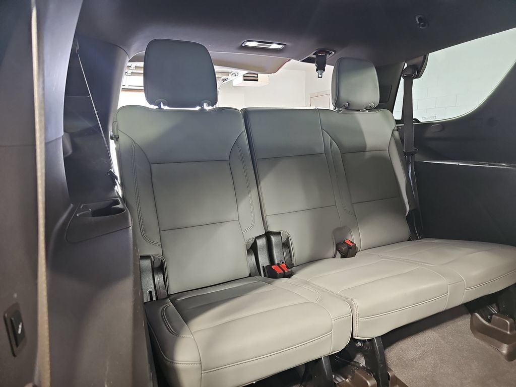 Used 2021 Chevrolet Tahoe LT w/ Luxury Package AWD/4WD image 15