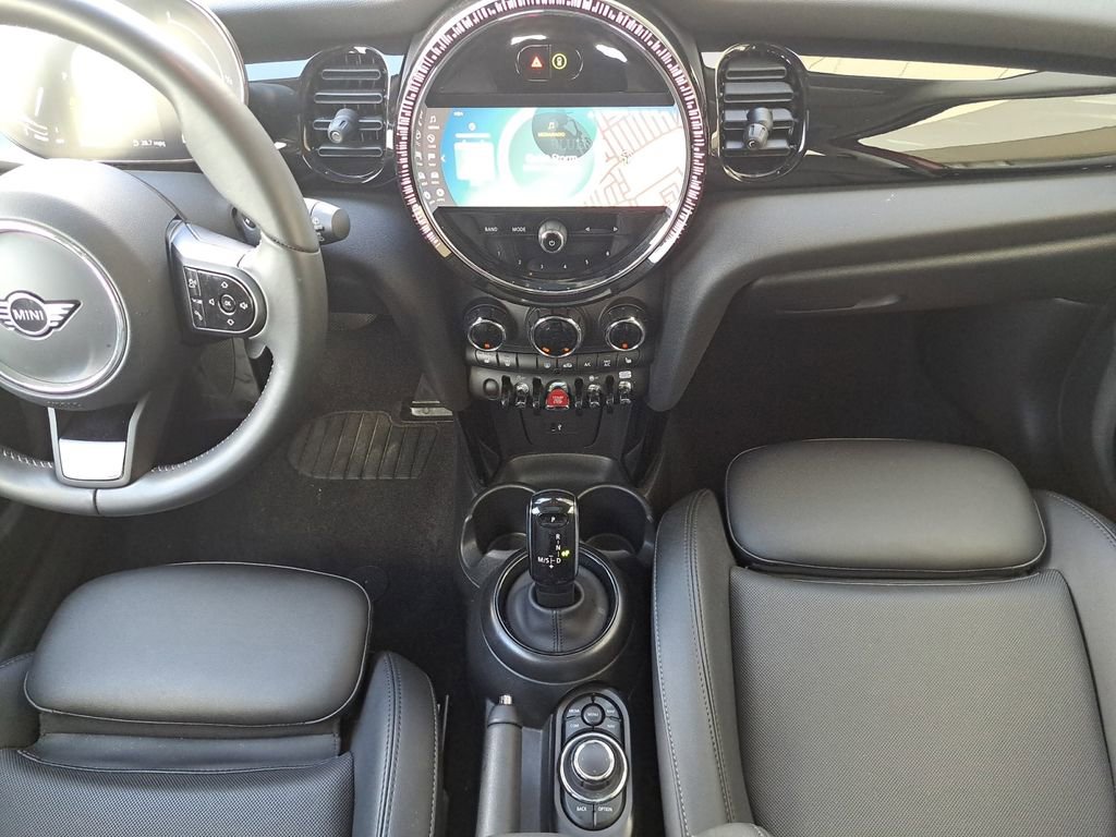 Used 2024 MINI Cooper S image 11