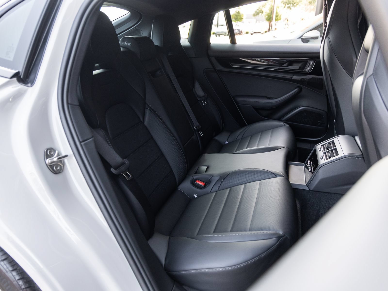 New 2026 Porsche Panamera 4 AWD/4WD image 44