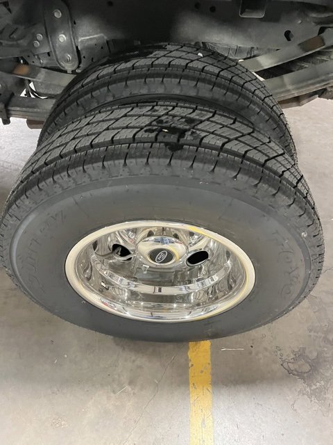 Used 2025 Ford F350 XL w/ XL Chrome Package image 8