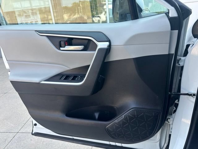 Used 2023 Toyota RAV4 XLE w/ Convenience Package AWD/4WD image 22