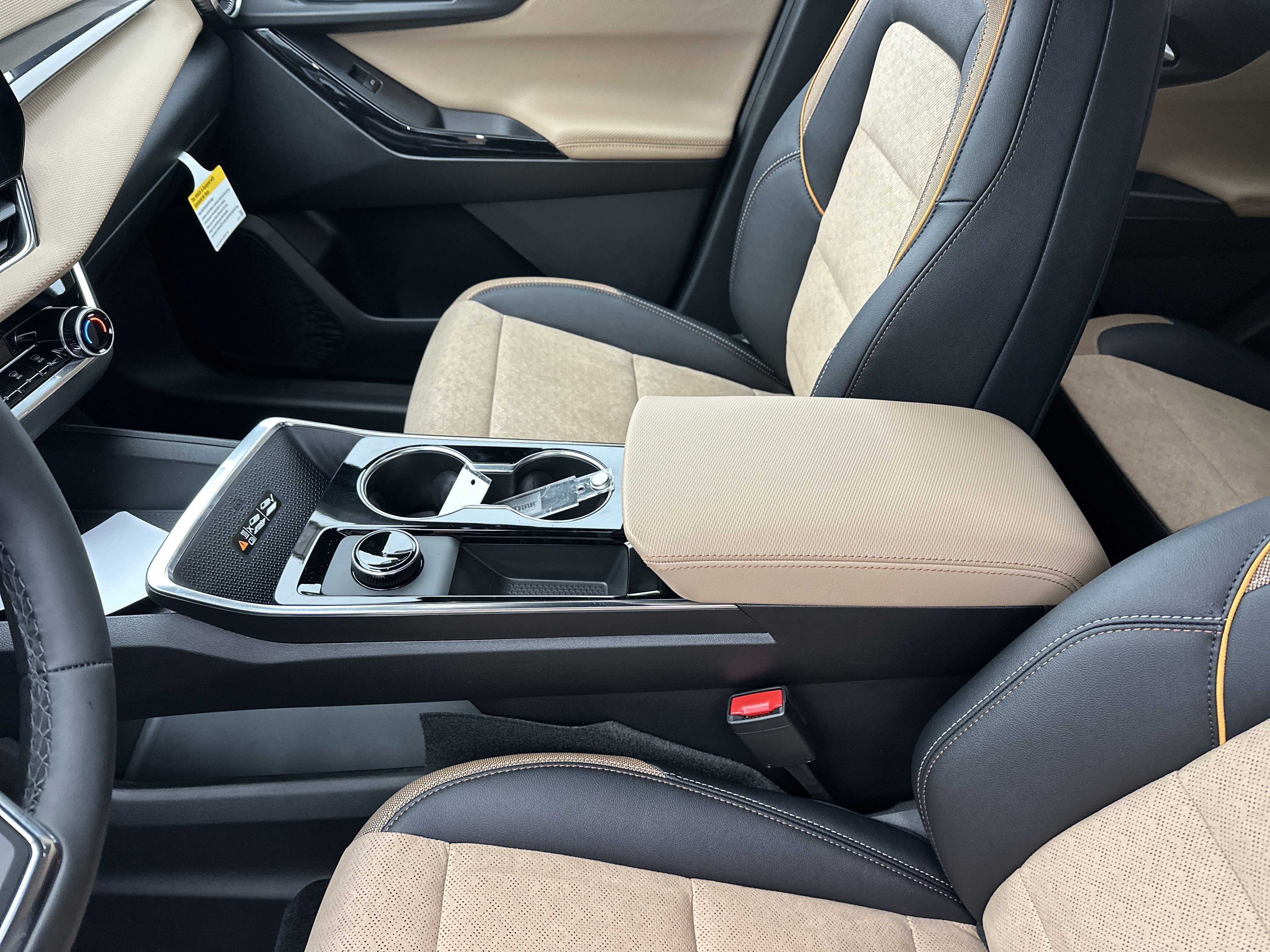 New 2026 Chevrolet Equinox ACTIV image 17