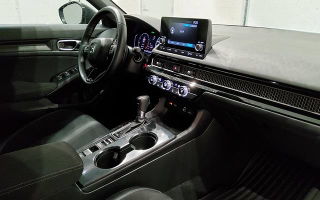 Used 2022 Honda Civic Sport image 17