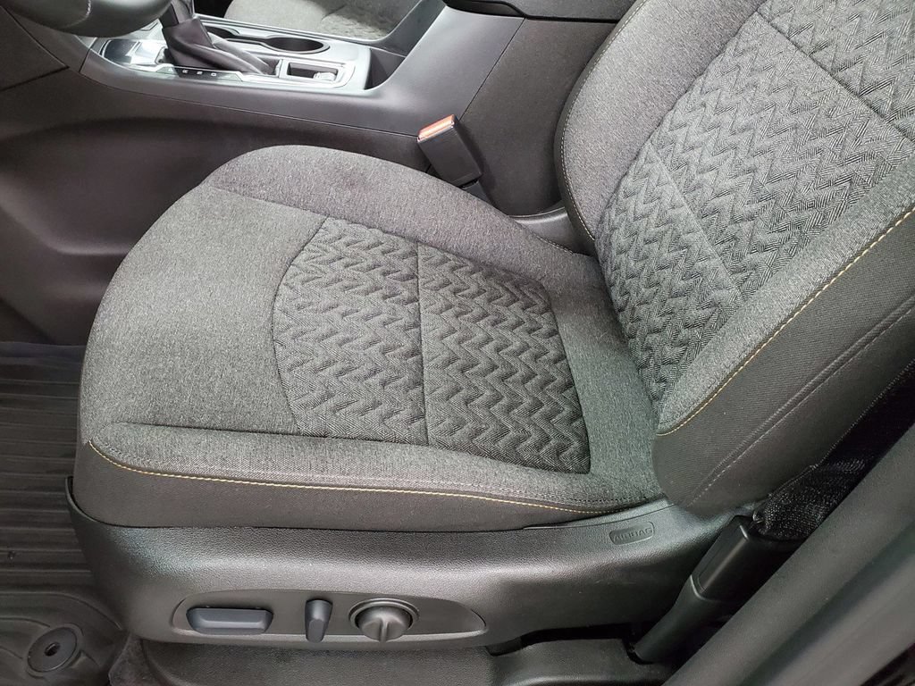 Used 2024 Chevrolet Equinox LT FWD image 14