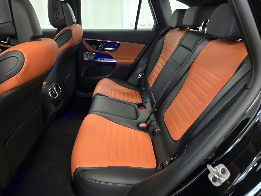 New 2026 Mercedes-Benz GLC 43 AMG 4MATIC image 18
