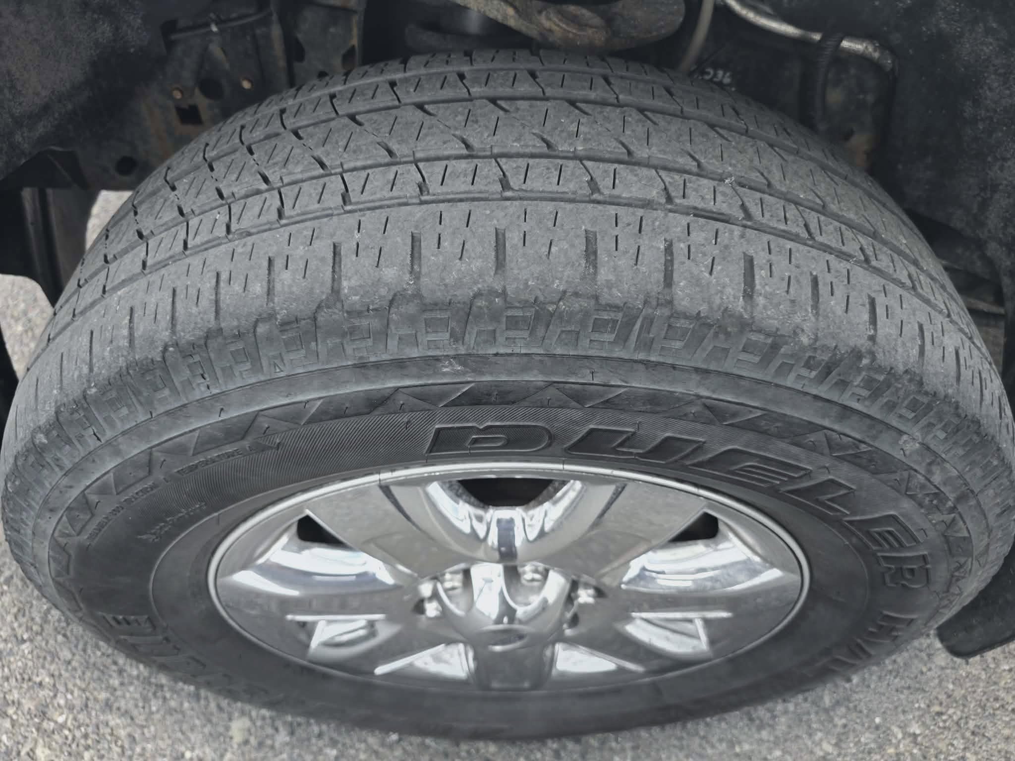 Used 2013 Ford F150 XLT w/ XLT Chrome Pkg image 11