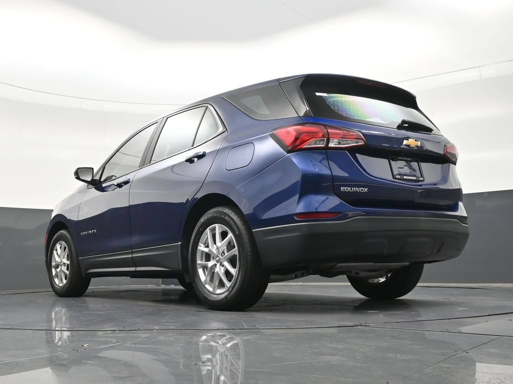 Used 2023 Chevrolet Equinox LS FWD image 25