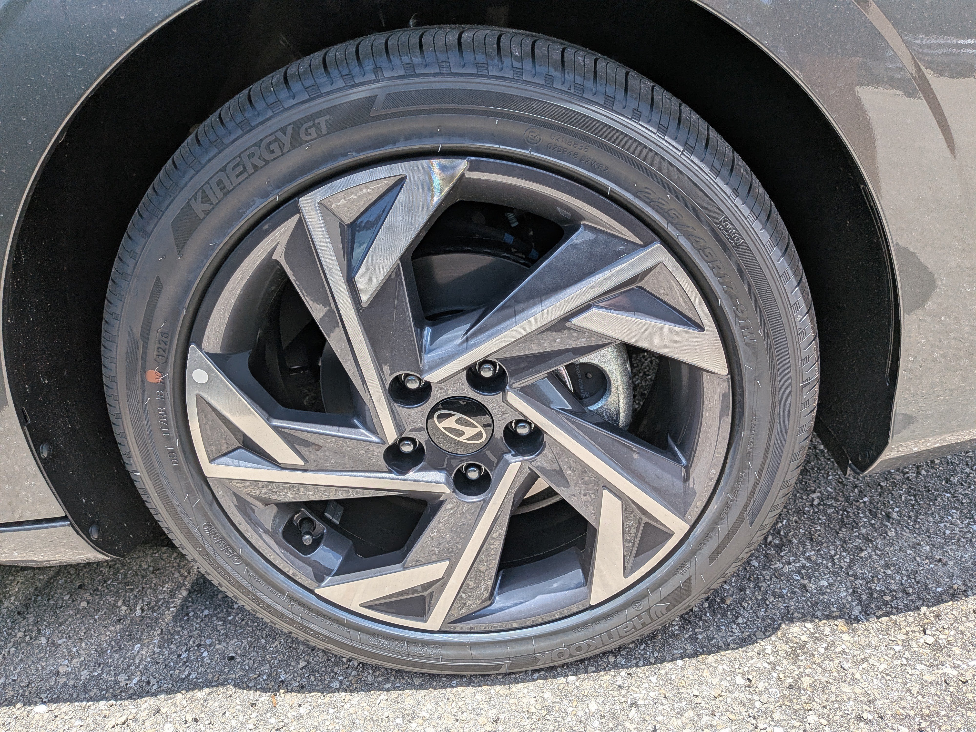 New 2026 Hyundai Elantra Limited FWD image 10