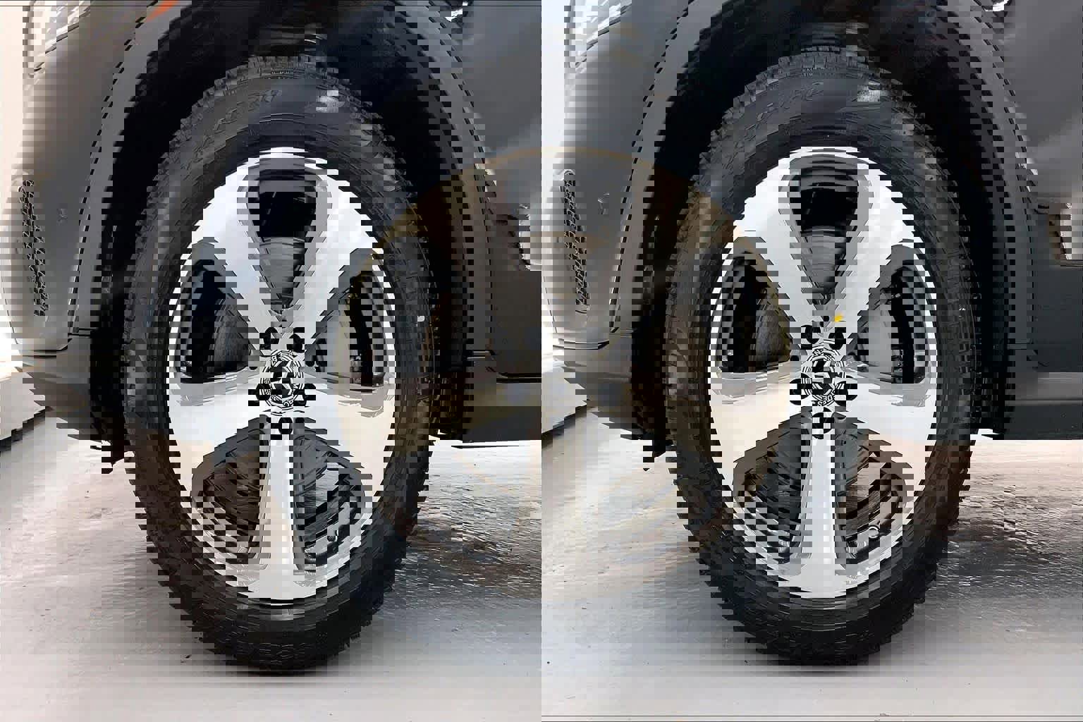 Used 2022 Mercedes-Benz GLC 300 image 8