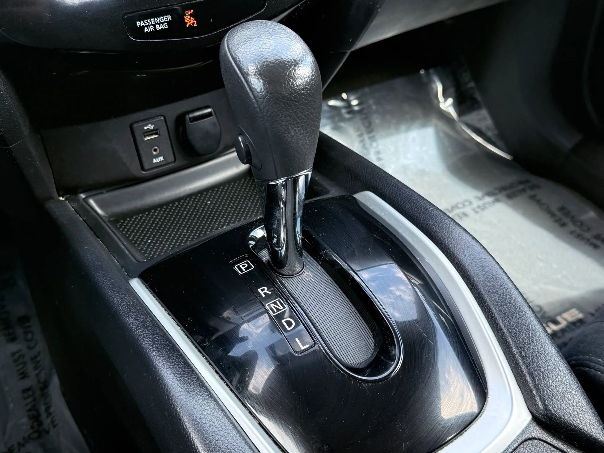 Used 2016 Nissan Rogue S image 26