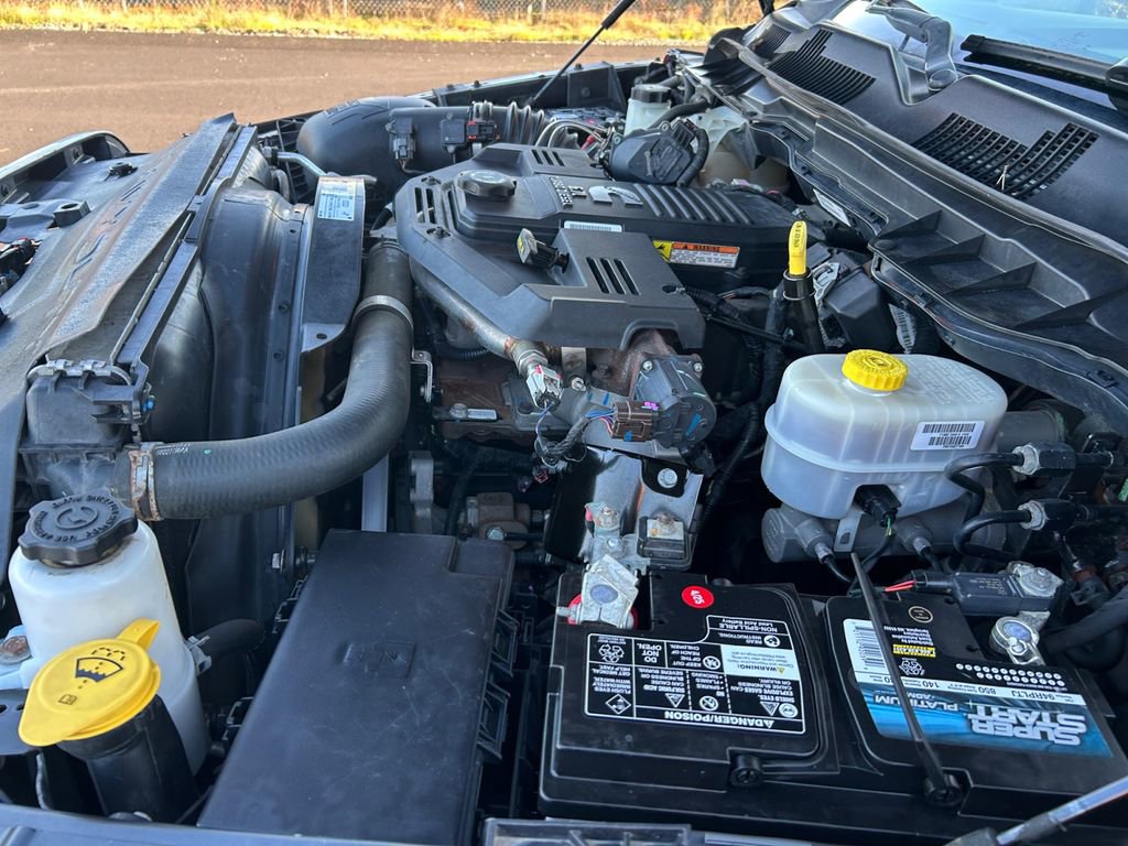 Used 2017 RAM 3500 Laramie AWD/4WD image 30