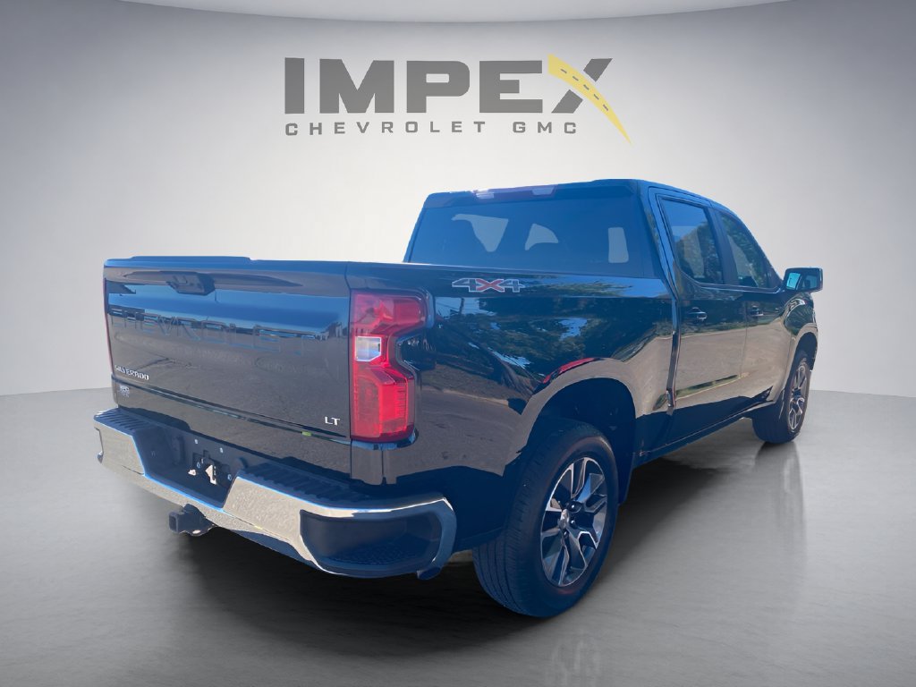 Used 2024 Chevrolet Silverado 1500 LT AWD/4WD image 5