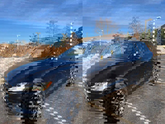 Used 2020 Volvo V60 T5 Cross Country w/ Protection Package Premier image 5