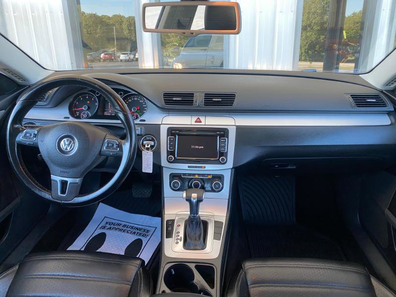 Used 2011 Volkswagen CC Sport image 19