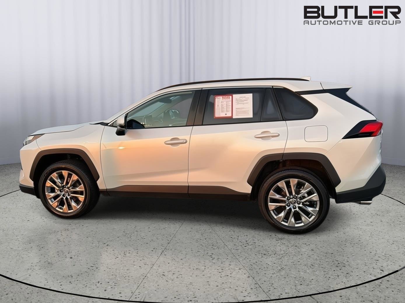 Certified 2025 Toyota RAV4 XLE Premium FWD image 3