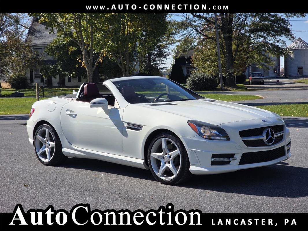 Used 2012 Mercedes-Benz SLK 250 image 1