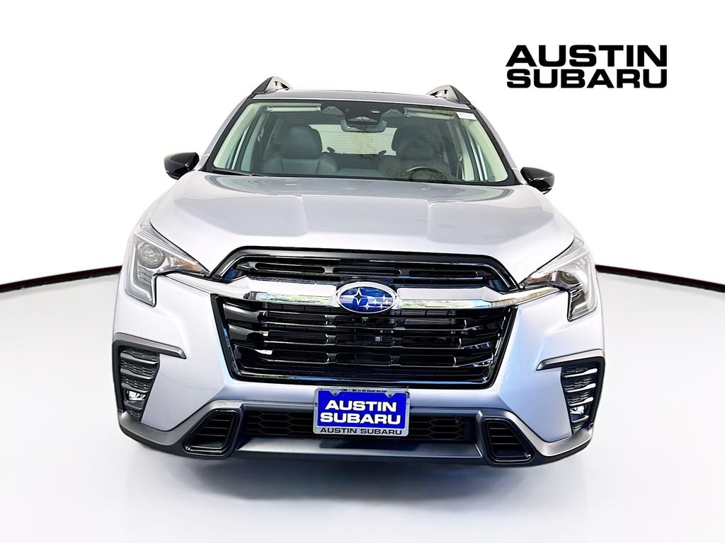 Used 2026 Subaru Ascent Limited AWD/4WD image 3