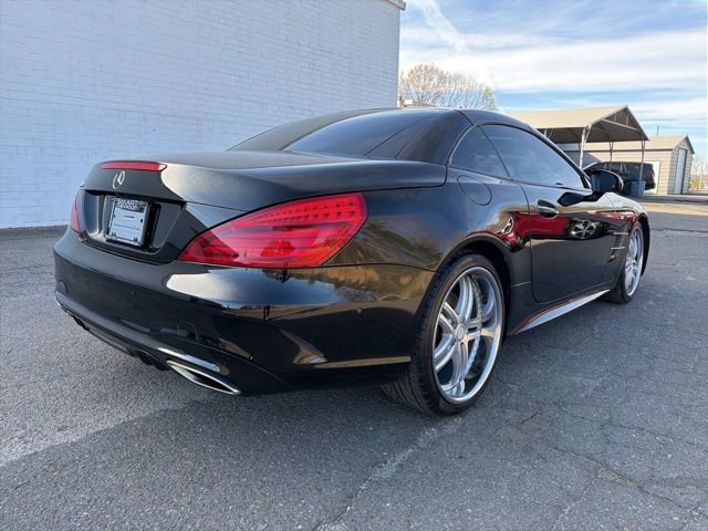 Used 2017 Mercedes-Benz SL 550 image 3
