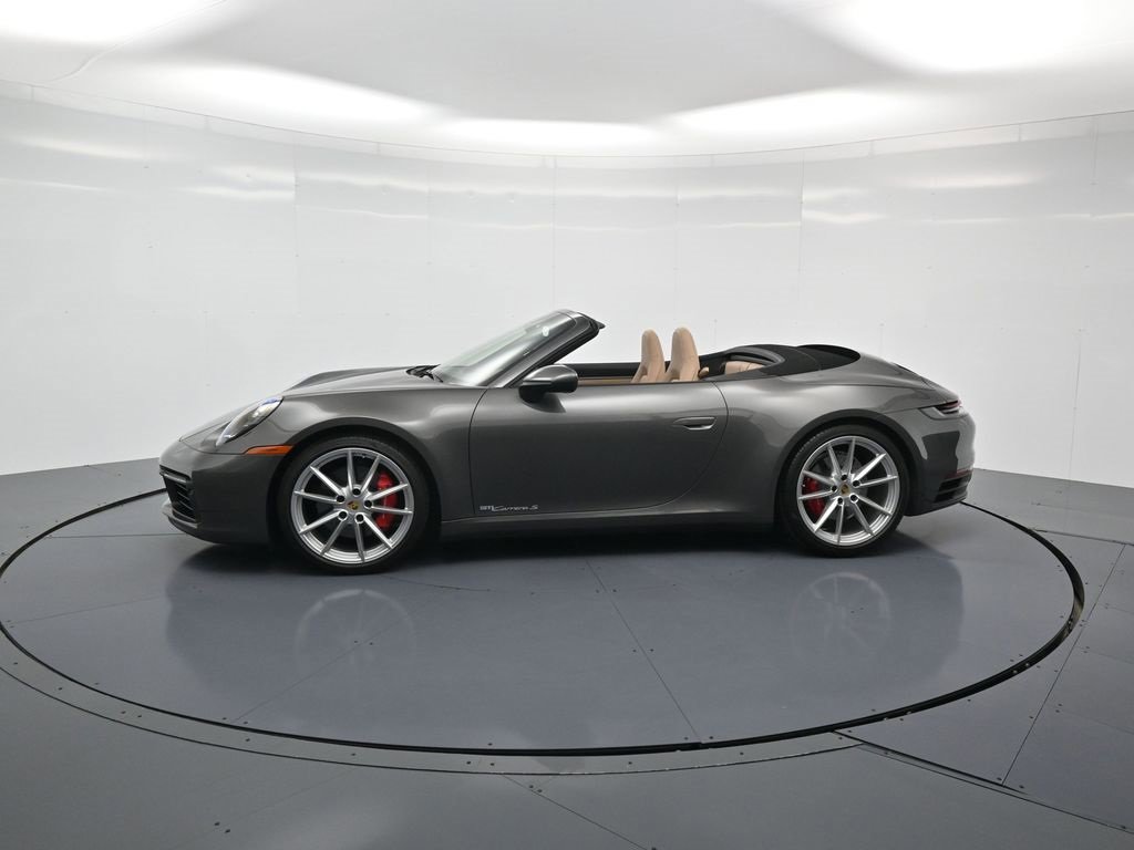 Used 2022 Porsche 911 Carrera S image 2