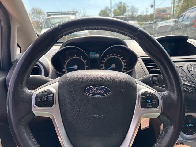 Used 2016 Ford Fiesta SE w/ Cold Weather Package FWD image 22