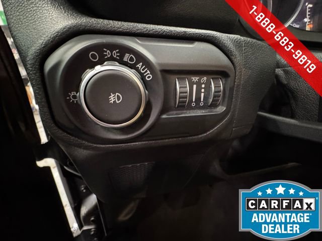 Used 2019 Jeep Wrangler Unlimited Sahara image 23