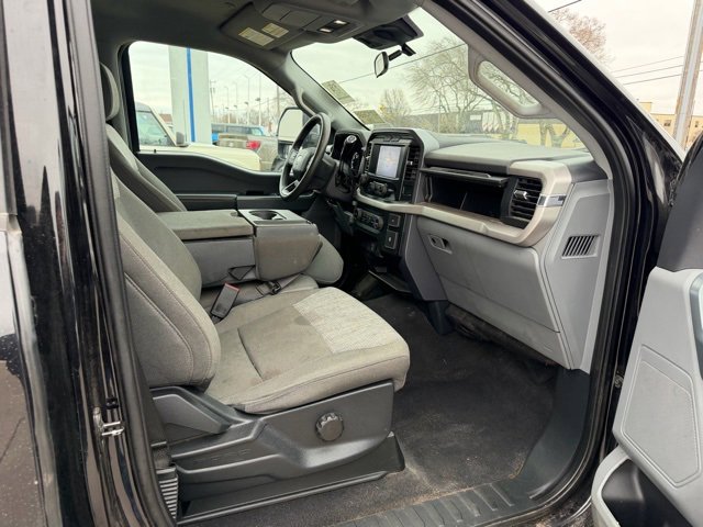 Used 2023 Ford F150 XLT w/ Trailer Tow Package image 8