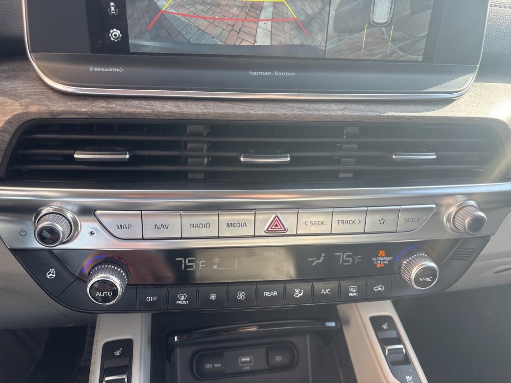 Certified 2022 Kia Telluride SX w/ SX Prestige Package image 19