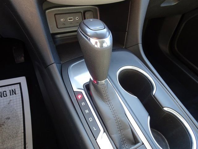 Used 2020 Chevrolet Equinox LT image 18