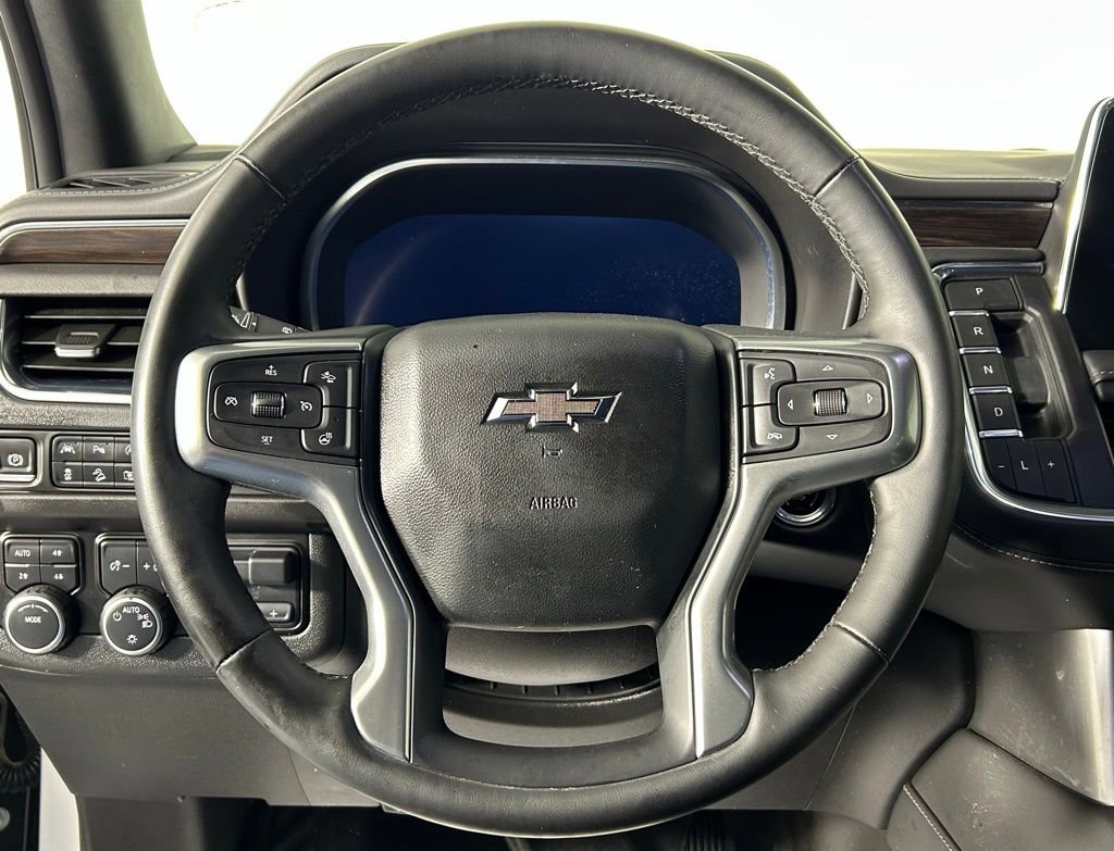 Used 2023 Chevrolet Tahoe Z71 w/ Luxury Package AWD/4WD image 30