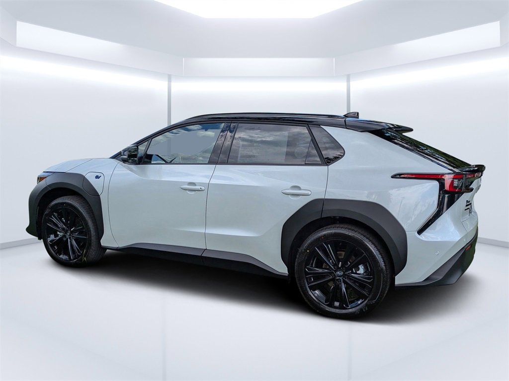 New 2025 Subaru Solterra Touring image 5