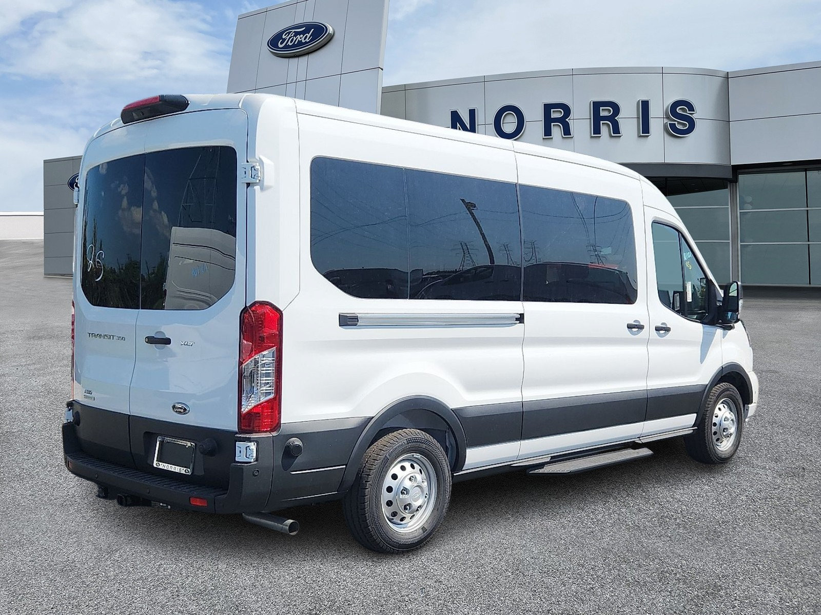 New 2025 Ford Transit 350 XLT AWD/4WD image 4