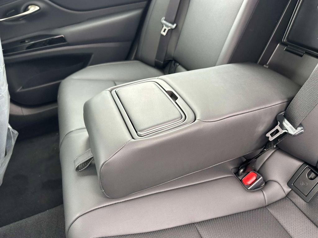 New 2025 Lexus ES 350 w/ Premium Package image 20