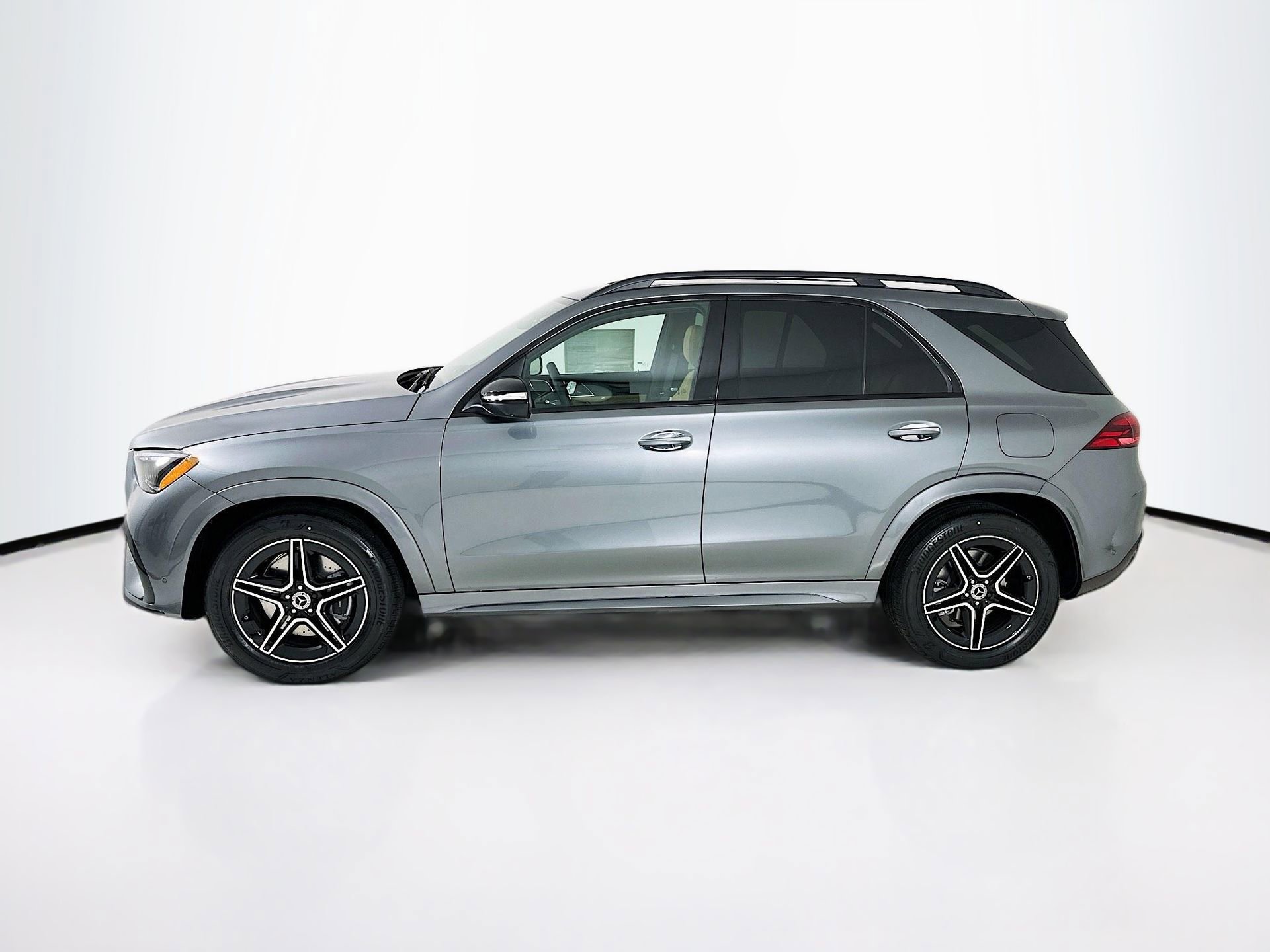 New 2026 Mercedes-Benz GLE 450e 4MATIC image 5