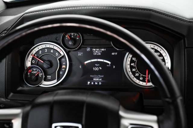 Used 2018 RAM 1500 Laramie image 16