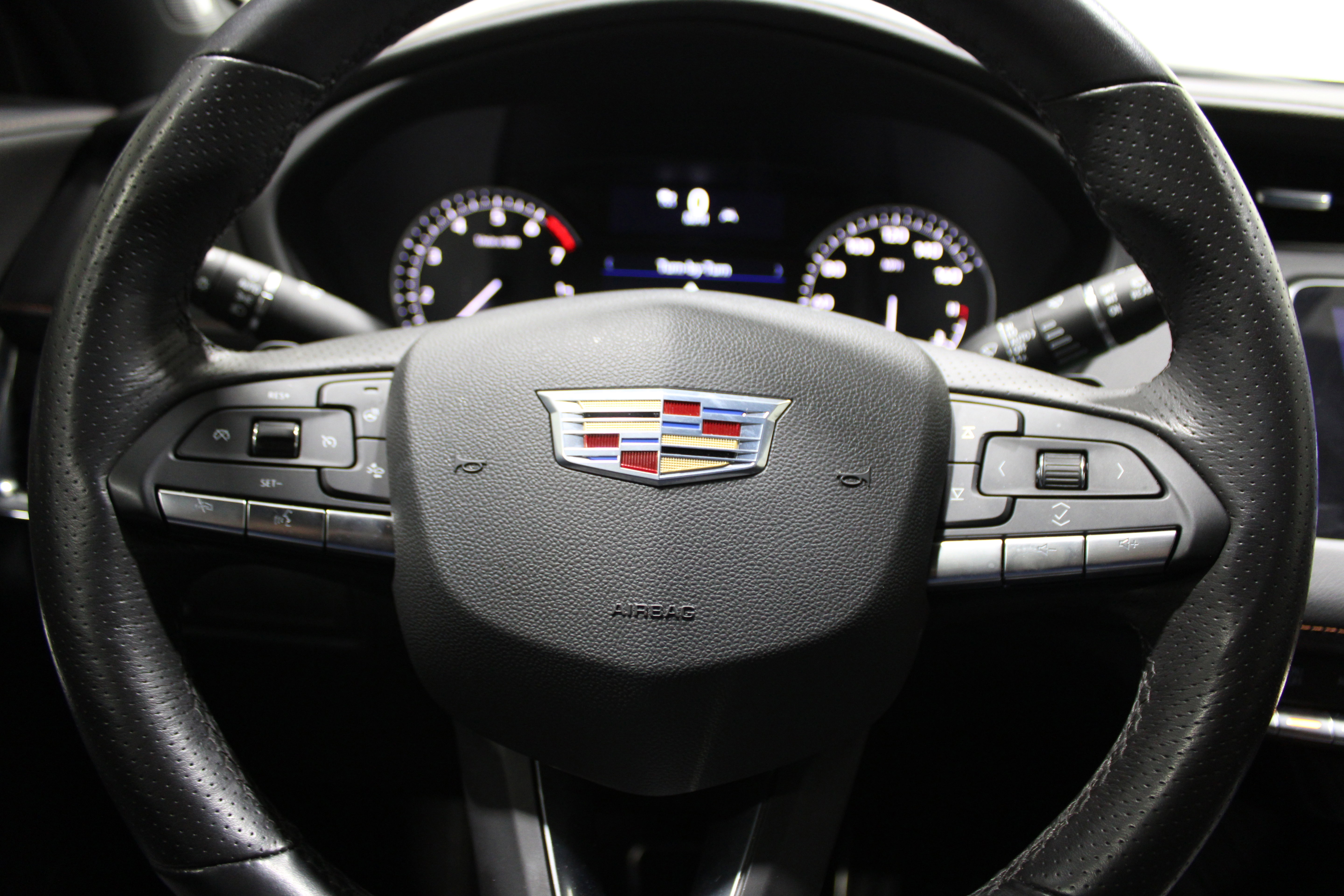 Certified 2023 Cadillac XT4 Sport image 9