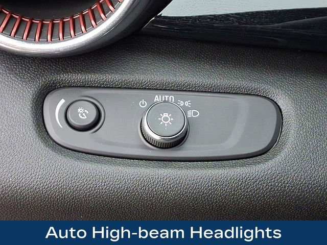 Used 2025 Chevrolet Trax RS w/ Driver Confidence Package image 11