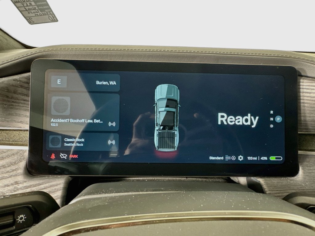 Used 2023 Rivian R1T Adventure Dual AWD/4WD image 28