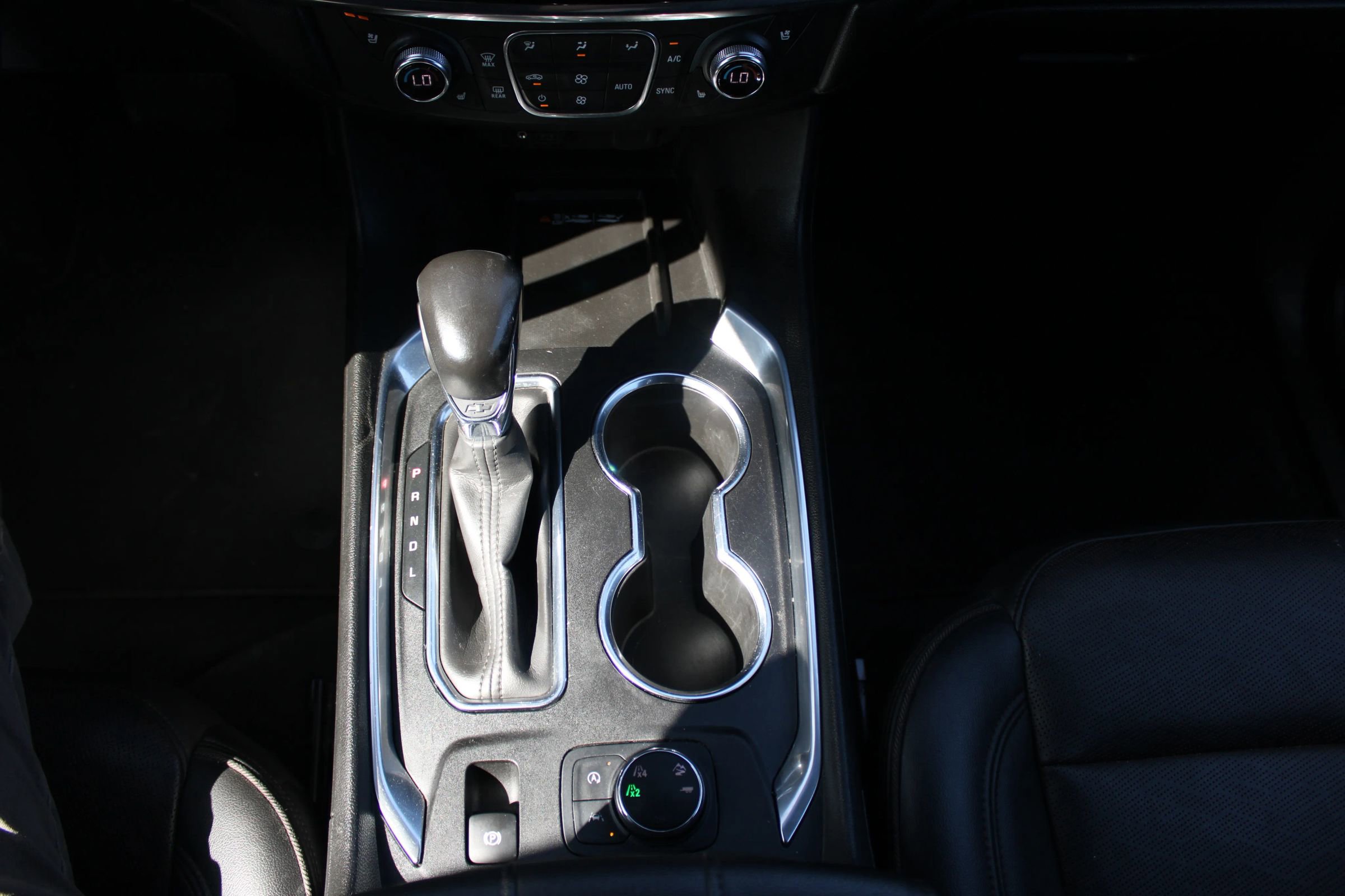 Used 2022 Chevrolet Traverse High Country image 22