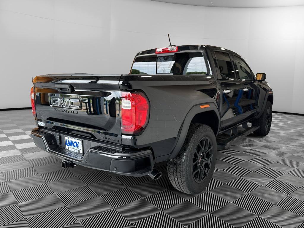New 2026 GMC Canyon Denali w/ LPO, Denali Black Edition AWD/4WD image 5